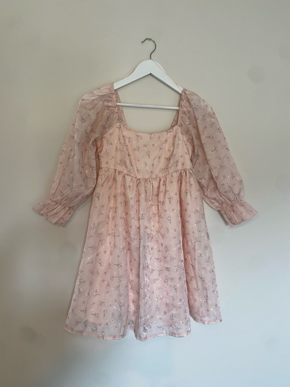 Baby Pink Floral Puff-Sleeve Babydoll Dress